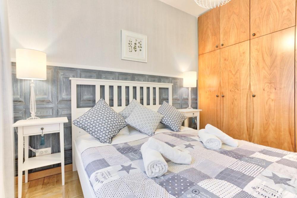 Tyzenhauz Apartments Lobzowska Street Krakow Ngoại thất bức ảnh